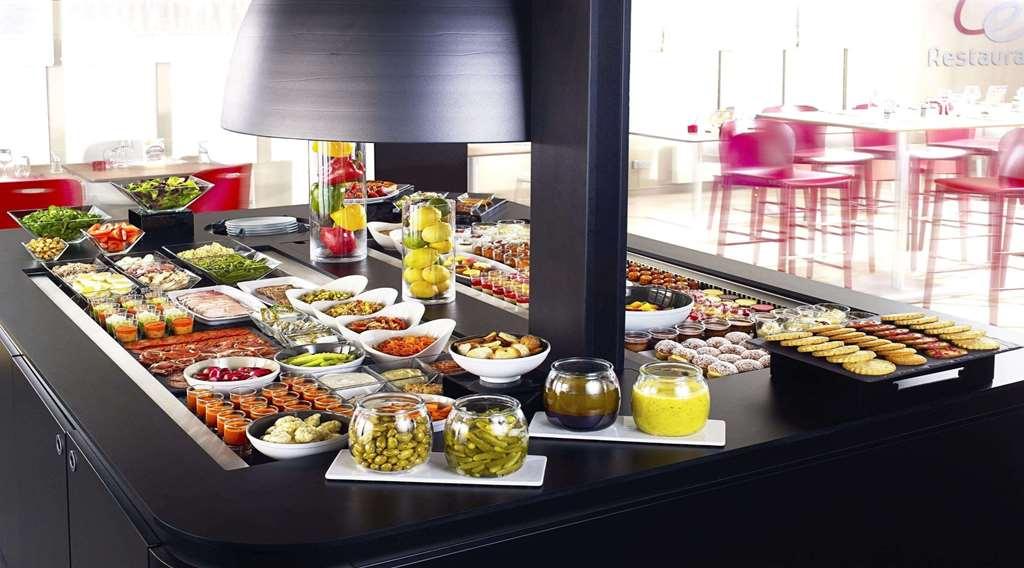 Campanile Prime - Nimes Centre Hotel Restaurant photo
